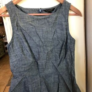 Banana Republic sleeveless peplum top
